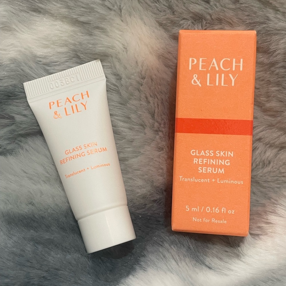 Peach & Lily Glass Skin Refining Facial Serum